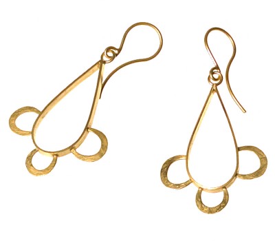 Dangling Parts #34046 | Earrings by Miriam Sharlin