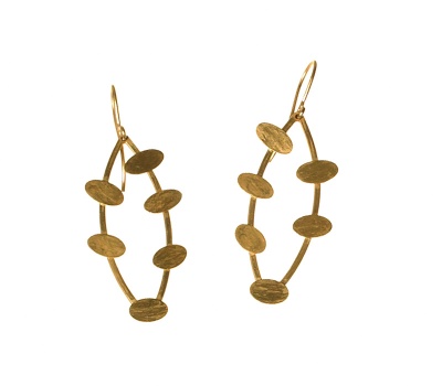 Scattered Drops #34062 | Earrings by Miriam Sharlin